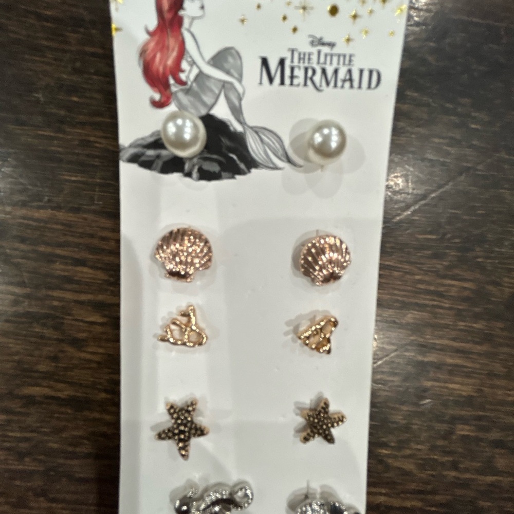 Disney The Little Mermaid Pearl and Gold Earring Set